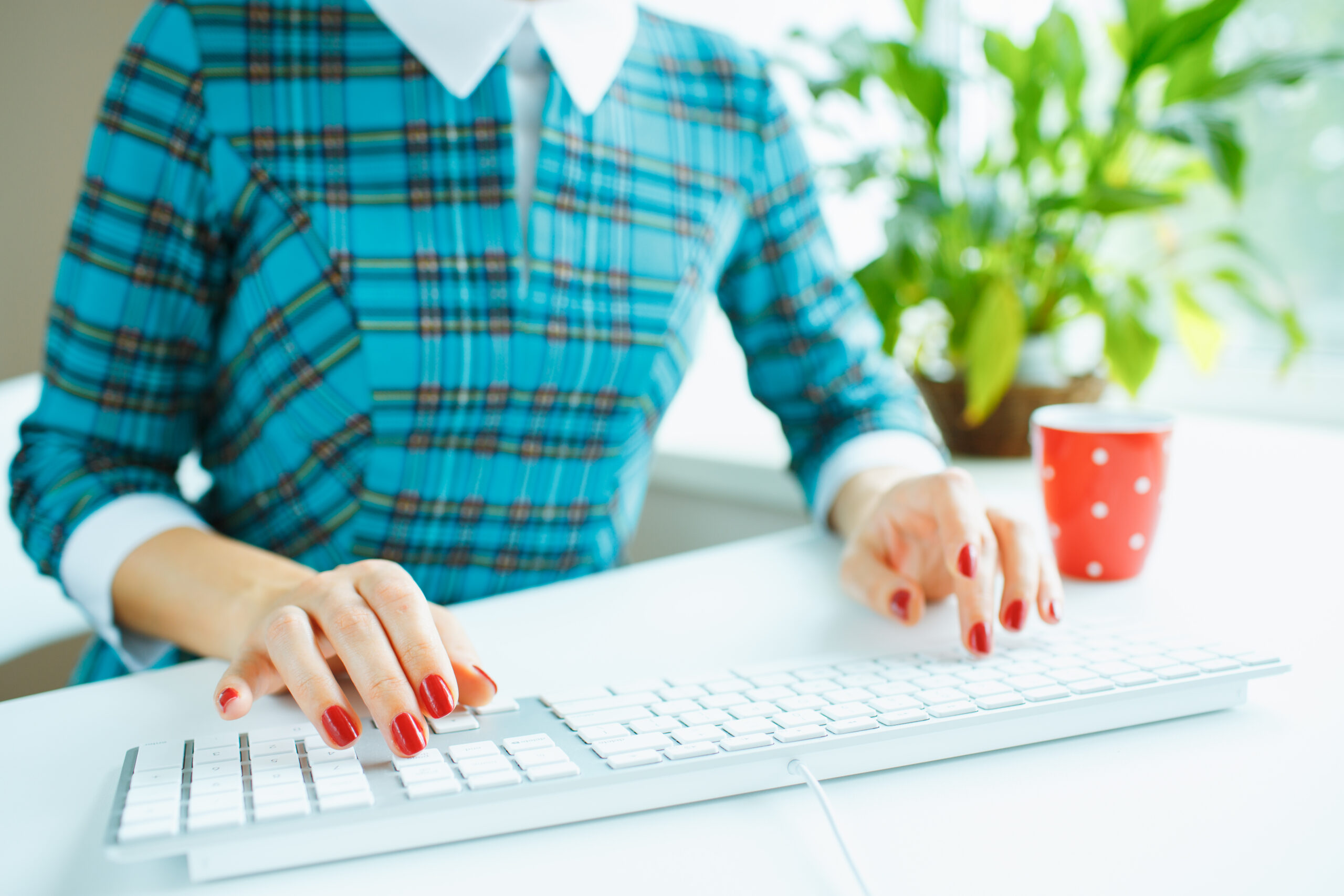 Crafting Compelling Newsletters That Keep Readers Coming Back